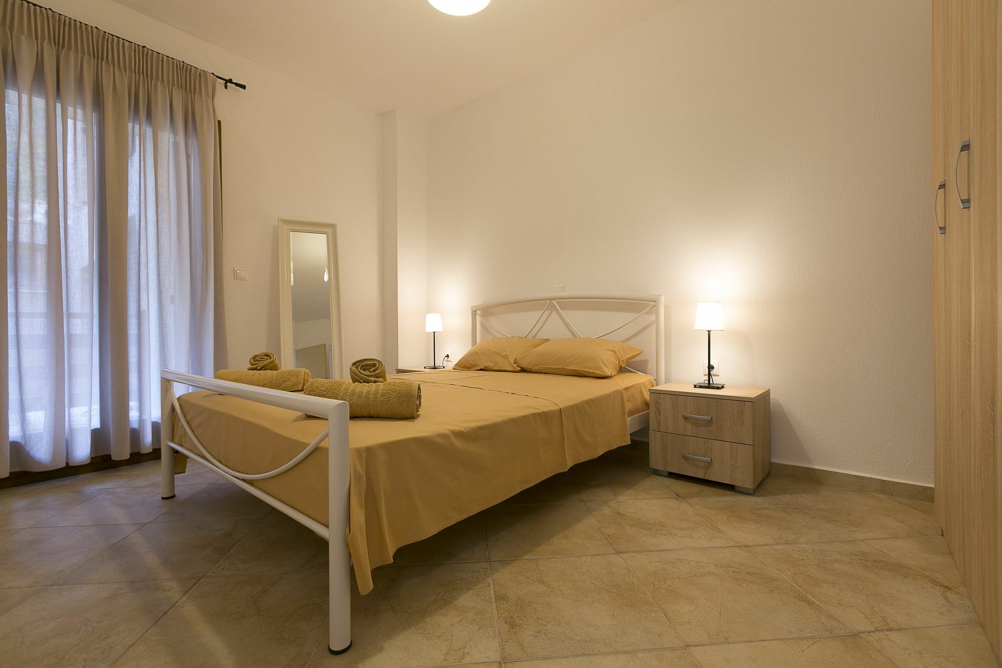 Velia Boutique Apartments Ouranoupoli Exteriör bild